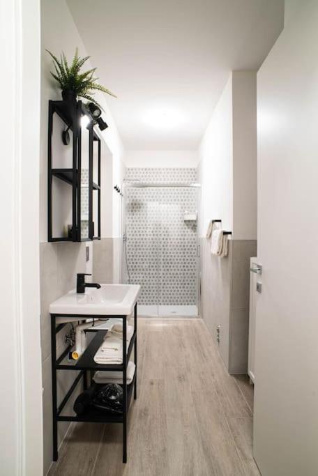 Im Apartments - Appartamento In Zona Piazza Repubblica - Centrale Milánó Kültér fotó